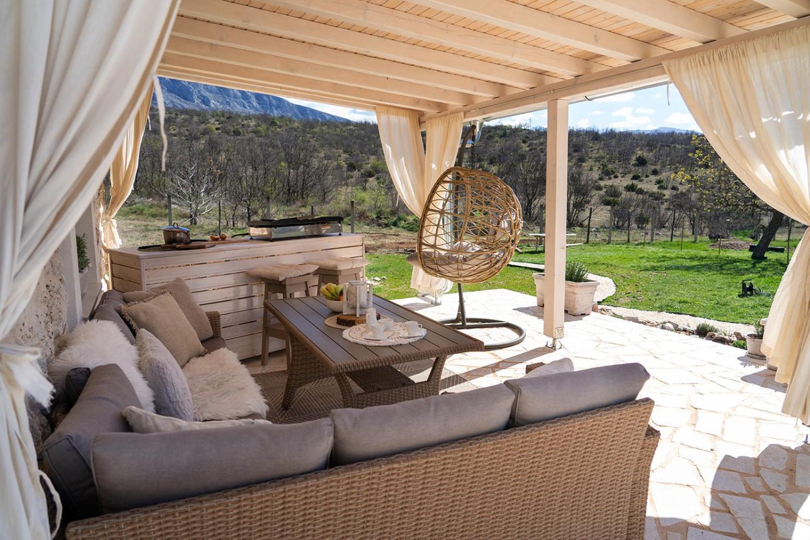 Villa Stone House With Jacuzzi 